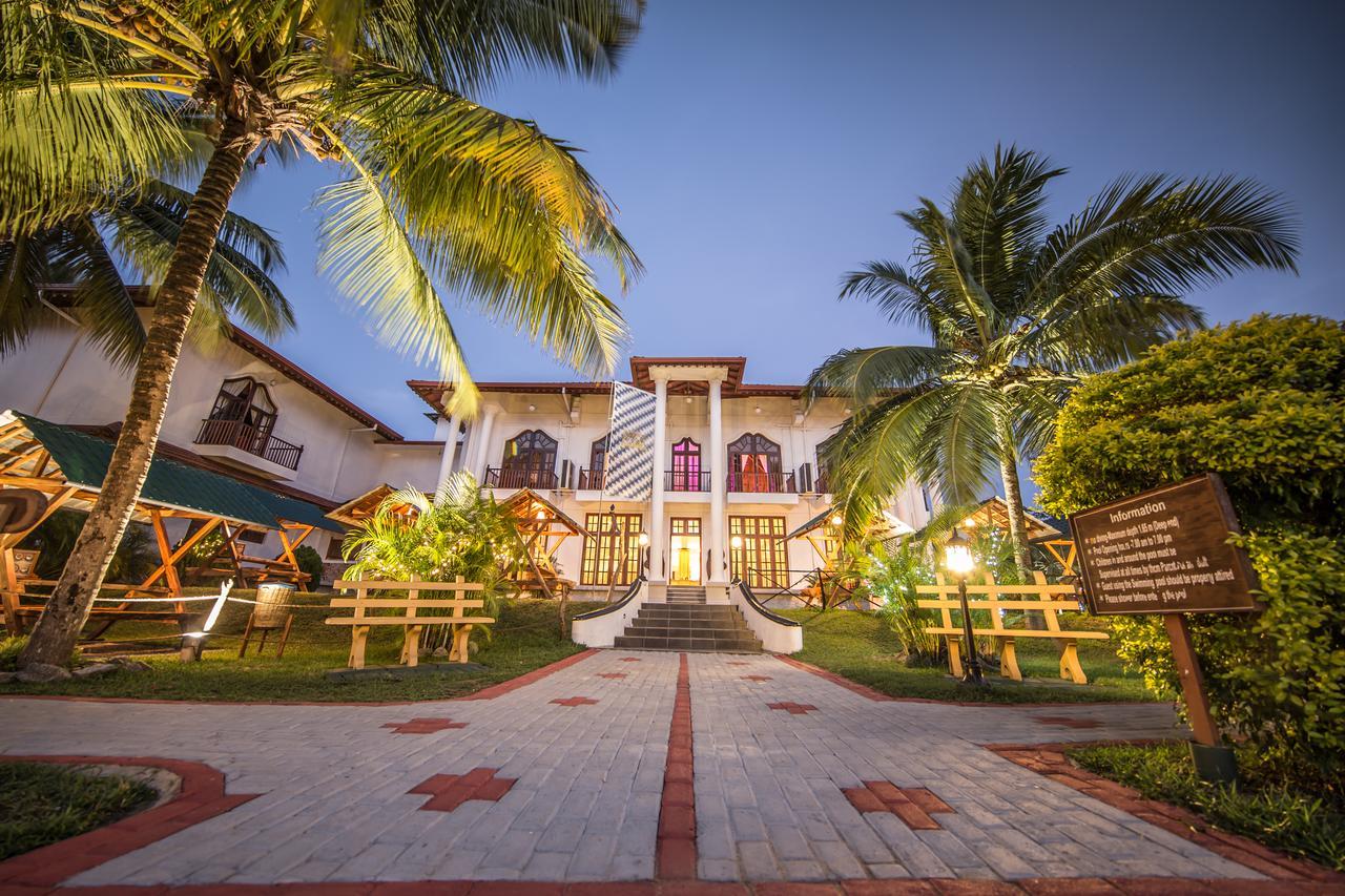 Hotel Yapahuwa Paradise Exterior foto